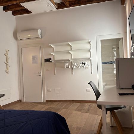 Casa Giardini Apartment เวนิส ภายนอก รูปภาพ