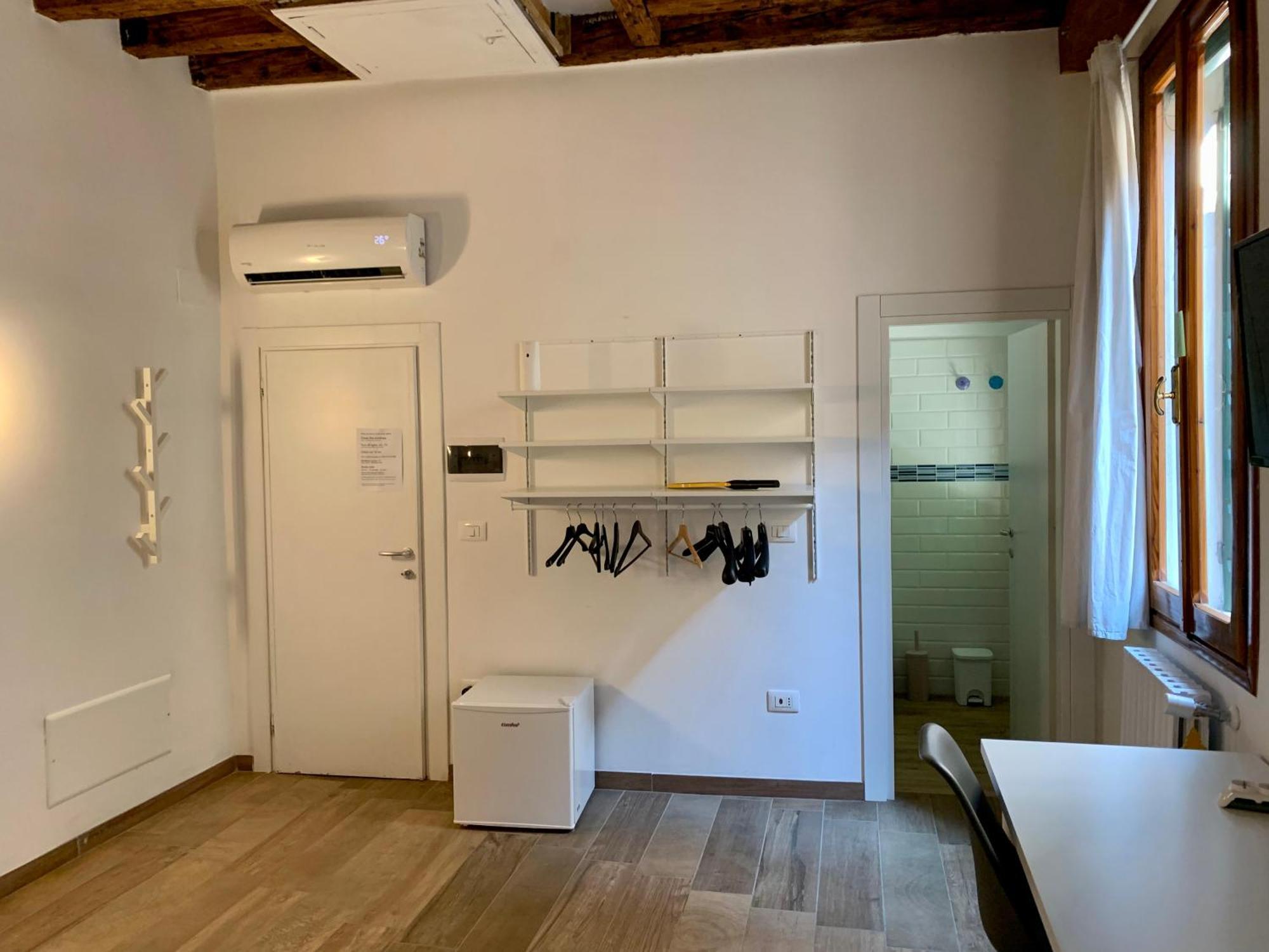 Casa Giardini Apartment เวนิส ภายนอก รูปภาพ